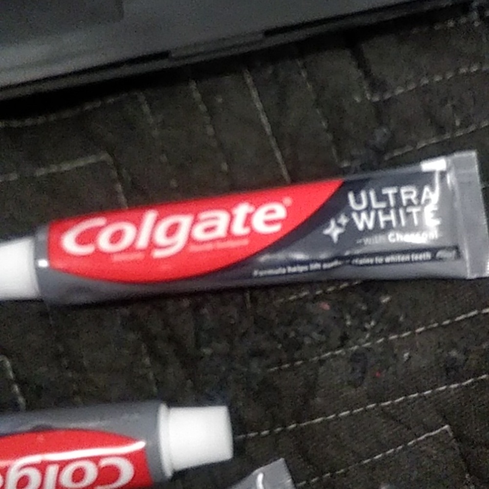 Colgate ultra white chaorcal